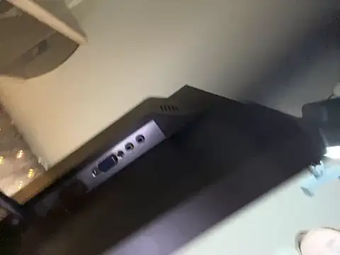 Snapshot of HellMoor chatting on 02-27-25, 12:10 HellMoor online show from 02-27-25, 12:10