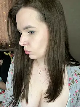 Snapshot of HellMoor chatting on 02-28-25, 11:03 HellMoor online show from 02-28-25, 11:03