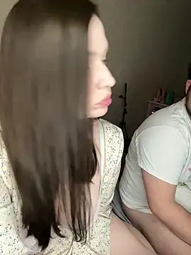 Snapshot of HellMoor chatting on 03-21-25, 06:05 HellMoor online show from 03-21-25, 06:05