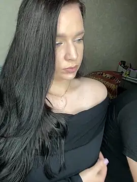 Snapshot of HellMoor chatting on 09-16-25, 04:19 HellMoor online show from 09-16-25, 04:19