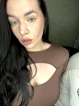 Snapshot of HellMoor chatting on 09-18-25, 02:30 HellMoor online show from 09-18-25, 02:30