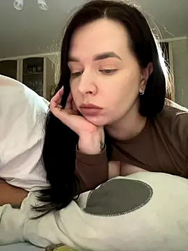 Snapshot of HellMoor chatting on 09-19-25, 03:08 HellMoor online show from 09-19-25, 03:08