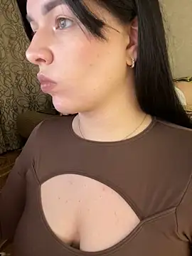 Snapshot of HellMoor chatting on 10-19-25, 09:59 HellMoor online show from 10-19-25, 09:59