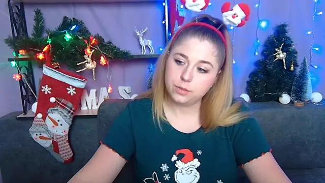 JessikaDaniel online show from 12-18-24, 10:19