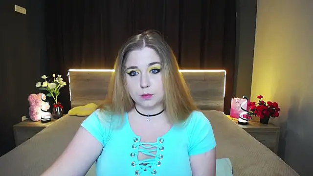 JessikaDaniel online show from 11-17-25, 08:53