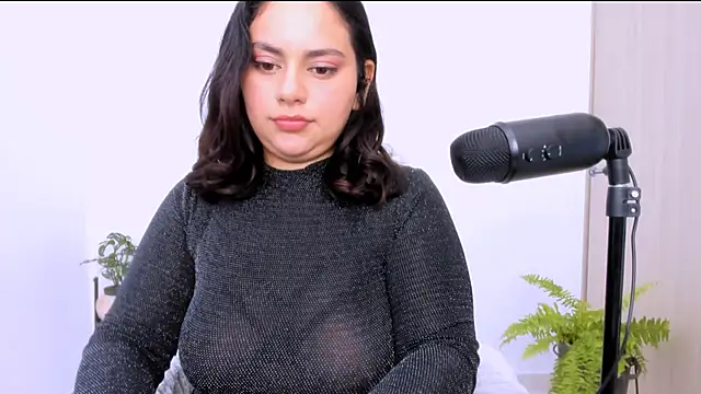 susy angel online show from 06-08-26, 07:58