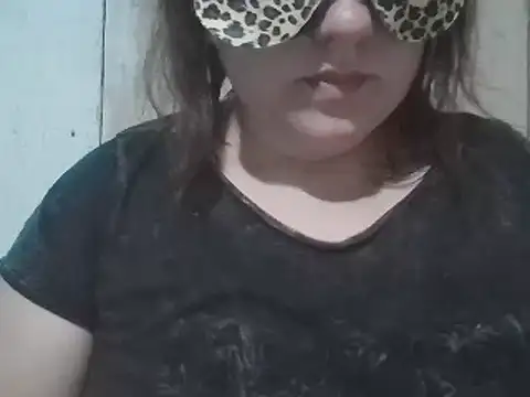 Snapshot of Mayallasexy chatting on 01-02-25, 01:17 Mayallasexy online show from 01-02-25, 01:17