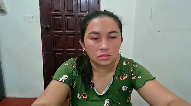 Snapshot of LalaiAsian chatting on 01-15-25, 05:26 LalaiAsian online show from 01-15-25, 05:26