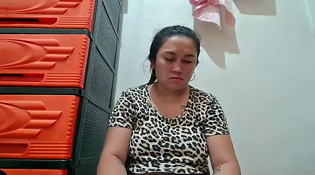 Snapshot of LalaiAsian chatting on 03-22-25, 05:09 LalaiAsian online show from 03-22-25, 05:09