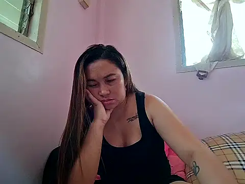 Snapshot of LalaiAsian chatting on 09-21-25, 04:47 LalaiAsian online show from 09-21-25, 04:47