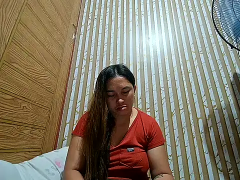 Snapshot of LalaiAsian chatting on 12-20-25, 11:12 LalaiAsian online show from 12-20-25, 11:12