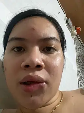 Hebefemme online show from 03-07-25, 01:40