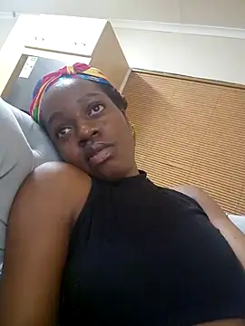 Snapshot of Sexynaughty_Gal chatting on 12-05-24, 08:00 Sexynaughty Gal online show from 12-05-24, 08:00