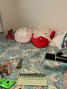 Snapshot of Adobe_Angel chatting on 03-01-25, 11:47 Adobe Angel online show from 03-01-25, 11:47