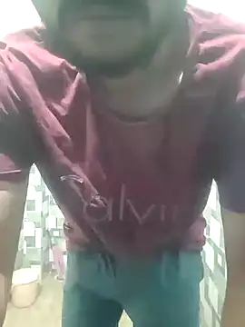 Snapshot of rajkumarratho chatting on 02-11-25, 10:48 rajkumarratho online show from 02-11-25, 10:48