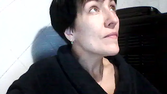 SunnyAmorre online show from 09-29-25, 09:30