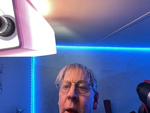 Snapshot of jck1m0t chatting on 12-20-24, 05:25 jck1m0t online show from 12-20-24, 05:25