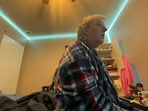 Snapshot of jck1m0t chatting on 01-04-25, 05:27 jck1m0t online show from 01-04-25, 05:27