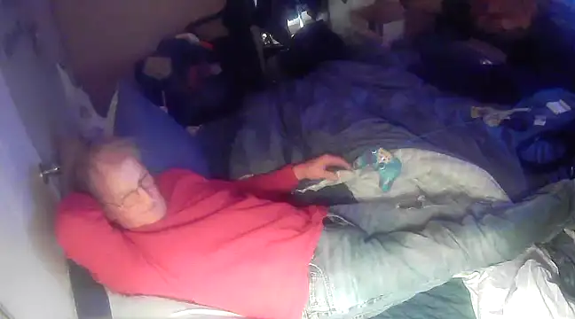 Snapshot of jck1m0t chatting on 01-10-25, 09:02 jck1m0t online show from 01-10-25, 09:02