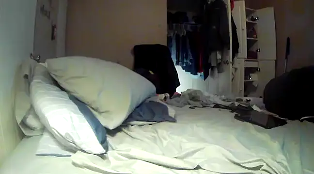 Snapshot of jck1m0t chatting on 01-17-25, 07:30 jck1m0t online show from 01-17-25, 07:30