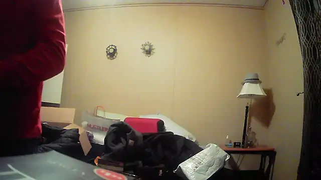 Snapshot of jck1m0t chatting on 01-22-25, 01:10 jck1m0t online show from 01-22-25, 01:10