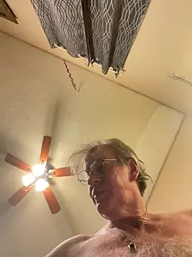 Snapshot of jck1m0t chatting on 03-05-25, 06:44 jck1m0t online show from 03-05-25, 06:44