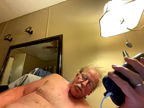 Snapshot of jck1m0t chatting on 09-21-25, 02:57 jck1m0t online show from 09-21-25, 02:57