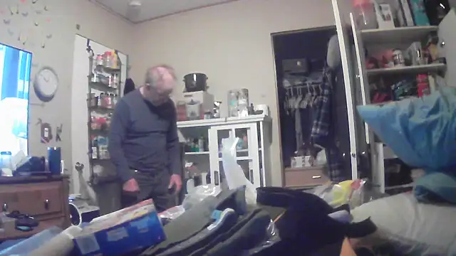 Snapshot of jck1m0t chatting on 10-22-25, 02:01 jck1m0t online show from 10-22-25, 02:01