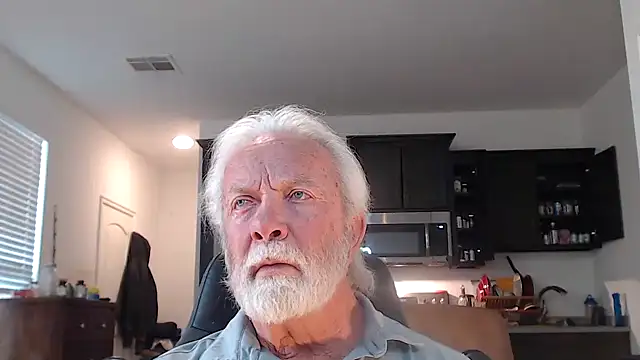 Snapshot of rockpoint69 chatting on 12-13-24, 09:20 rockpoint69 online show from 12-13-24, 09:20