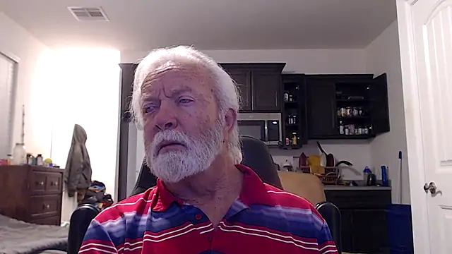 Snapshot of rockpoint69 chatting on 12-23-24, 12:19 rockpoint69 online show from 12-23-24, 12:19