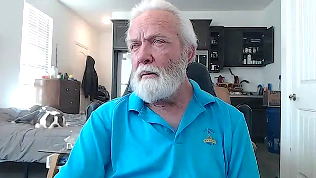 Snapshot of rockpoint69 chatting on 01-31-25, 10:31 rockpoint69 online show from 01-31-25, 10:31