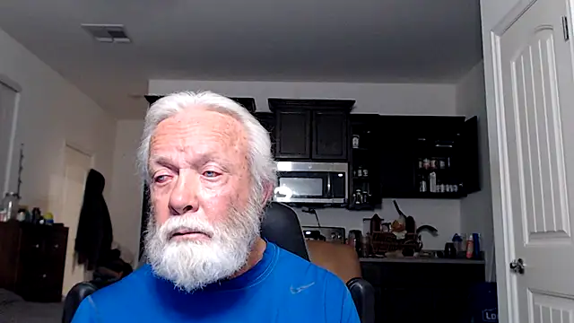 Snapshot of rockpoint69 chatting on 02-11-25, 10:48 rockpoint69 online show from 02-11-25, 10:48