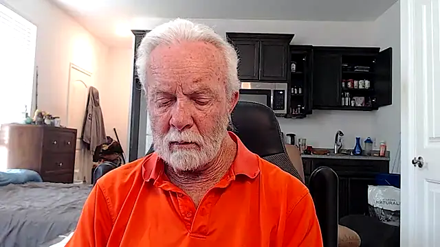 Snapshot of rockpoint69 chatting on 09-19-25, 10:54 rockpoint69 online show from 09-19-25, 10:54