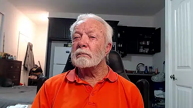 Snapshot of rockpoint69 chatting on 09-26-25, 12:09 rockpoint69 online show from 09-26-25, 12:09