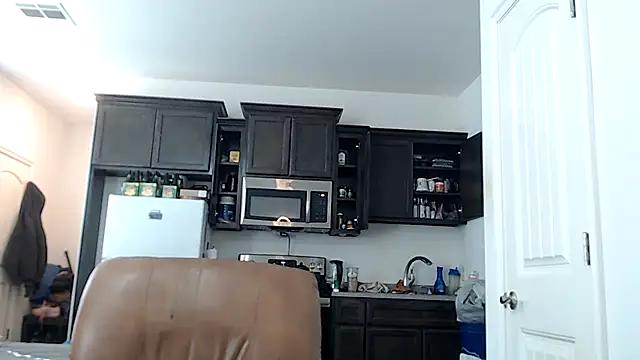 Snapshot of rockpoint69 chatting on 10-19-25, 09:04 rockpoint69 online show from 10-19-25, 09:04