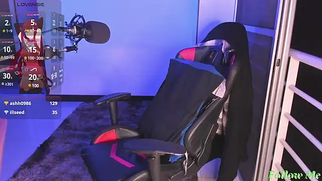 AmberRaus online show from 12-24-24, 10:33