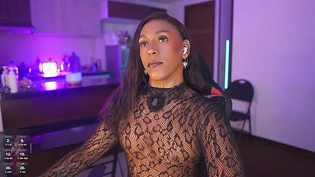 AmberRaus online show from 10-08-25, 02:31