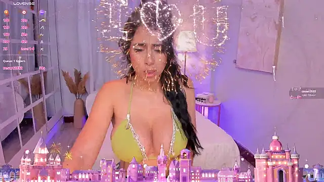 LeahJones  online show from 04-28-26, 05:34