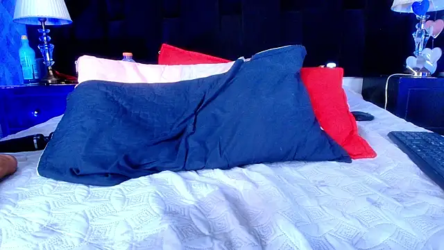 shelsyloreds online show from 02-24-25, 03:09