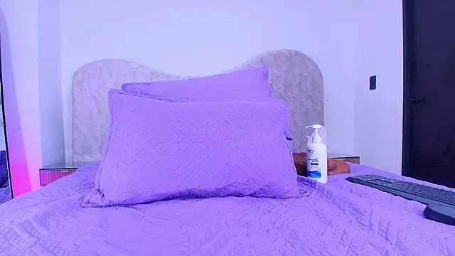 shelsyloreds online show from 11-17-25, 12:33