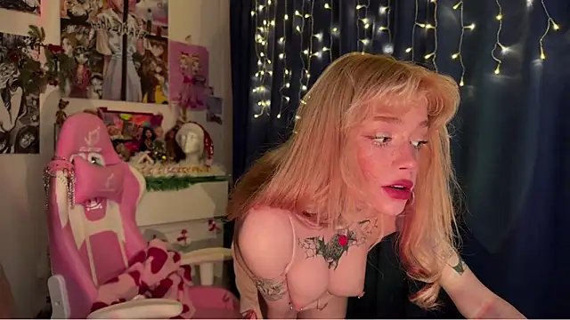 boobsybootie online show from 12-16-24, 05:59