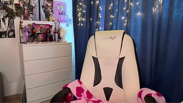 boobsybootie online show from 01-08-25, 09:00