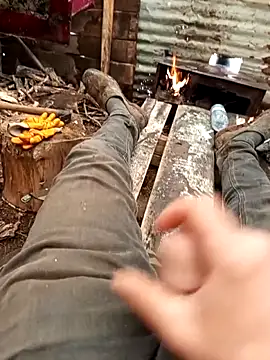 Snapshot of Yaramaz331 chatting on 03-30-26, 12:17 Yaramaz331 online show from 03-30-26, 12:17