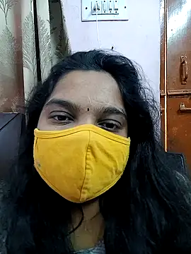 Snapshot of lovely-latha chatting on 02-06-25, 09:00 lovely-latha online show from 02-06-25, 09:00