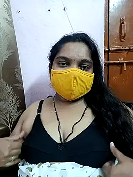 Snapshot of lovely-latha chatting on 02-10-25, 06:45 lovely-latha online show from 02-10-25, 06:45