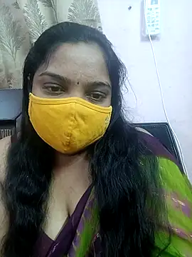 Snapshot of lovely-latha chatting on 02-15-25, 07:16 lovely-latha online show from 02-15-25, 07:16