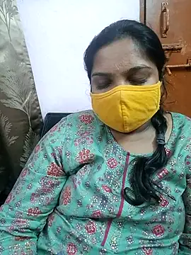 Snapshot of lovely-latha chatting on 02-21-25, 04:59 lovely-latha online show from 02-21-25, 04:59