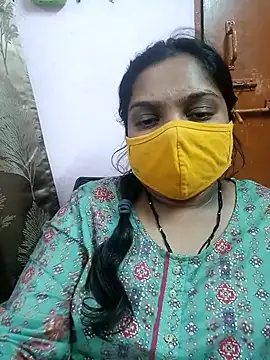 Snapshot of lovely-latha chatting on 02-22-25, 11:02 lovely-latha online show from 02-22-25, 11:02