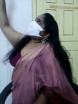 Snapshot of lovely-latha chatting on 02-17-26, 02:02 lovely-latha online show from 02-17-26, 02:02