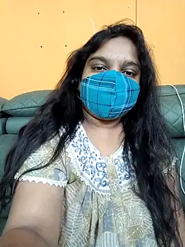 Snapshot of lovely-latha chatting on 02-24-26, 10:57 lovely-latha online show from 02-24-26, 10:57